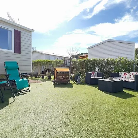 אתר קמפינג Mobile Les Pitchounets Camping Siblu